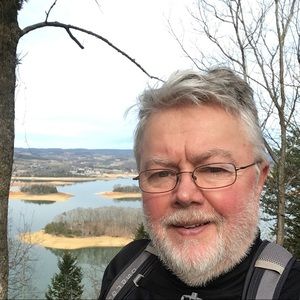 Meet your Posher, Larry